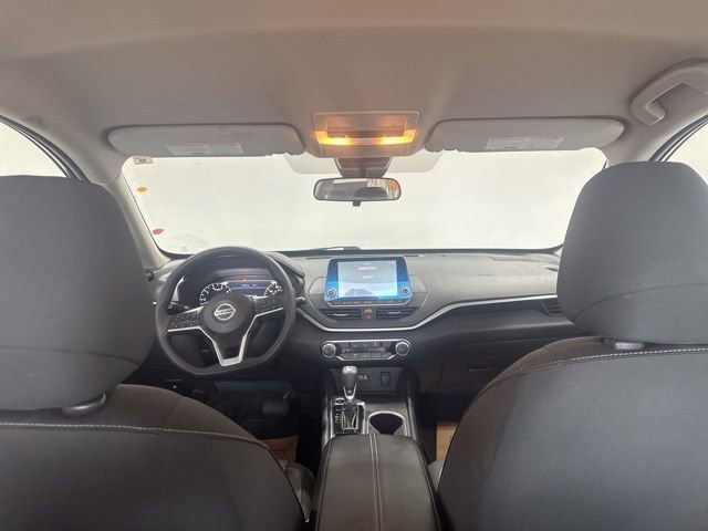 Used 2022 Nissan Altima 2.5 SV image 18