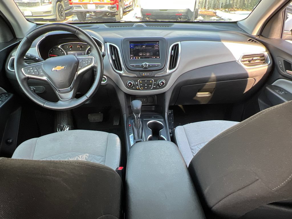 Used 2024 Chevrolet Equinox LT AWD/4WD image 17