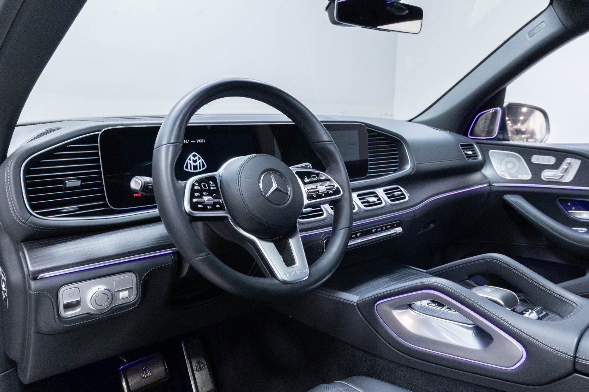Used 2022 Mercedes-Benz Maybach GLS 600 4MATIC image 11