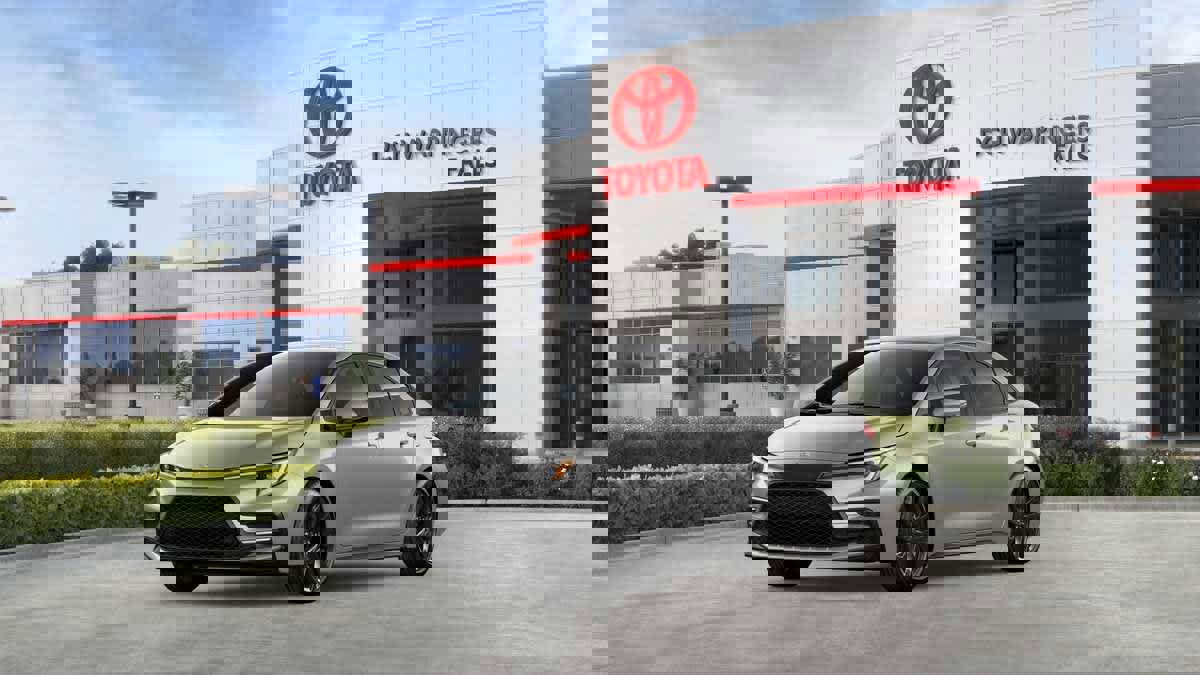 New 2026 Toyota Corolla SE FWD image 1