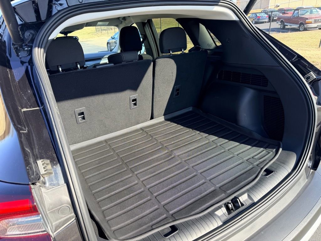 Used 2024 Ford Escape Active w/ Cold Weather Package image 9