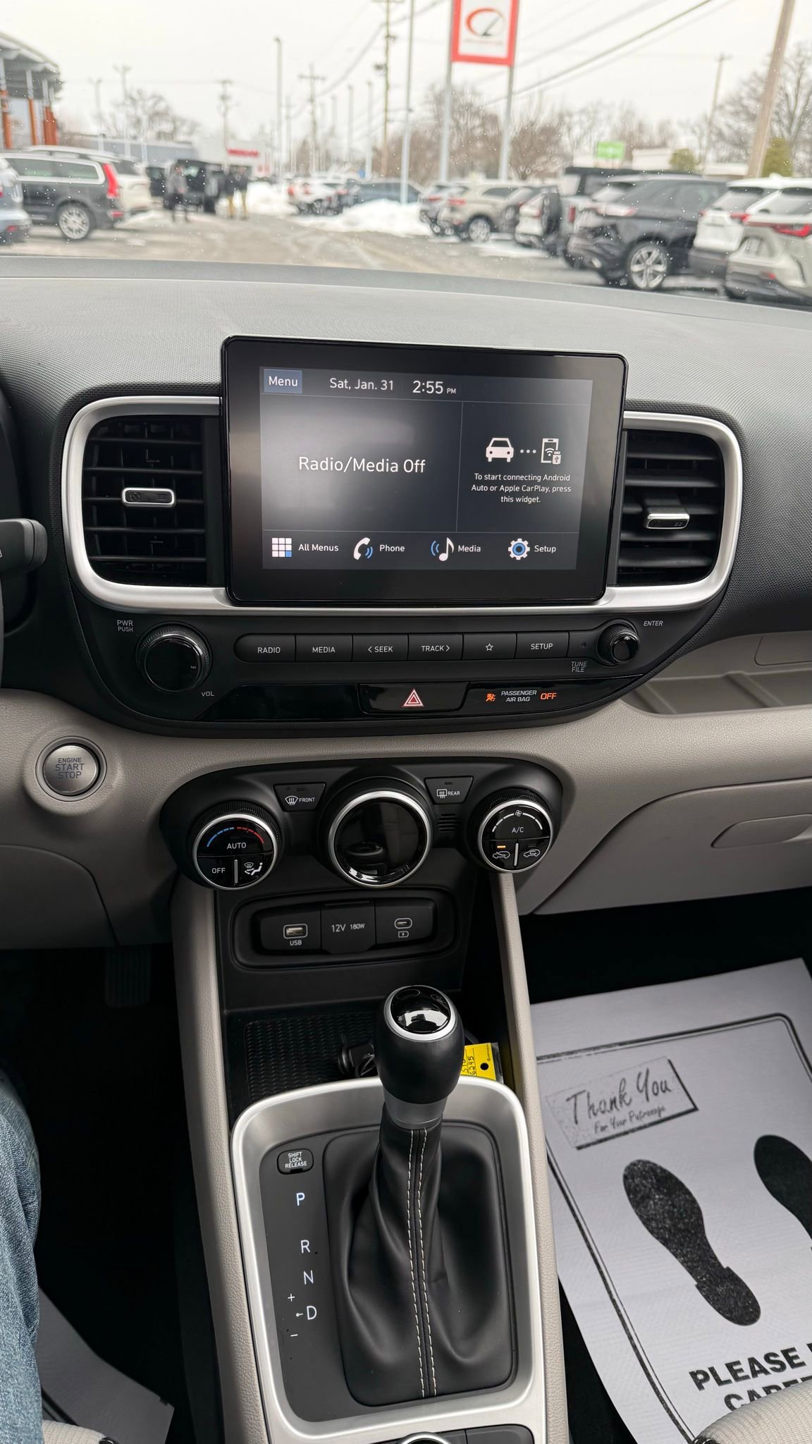 Used 2025 Hyundai Venue SEL image 26