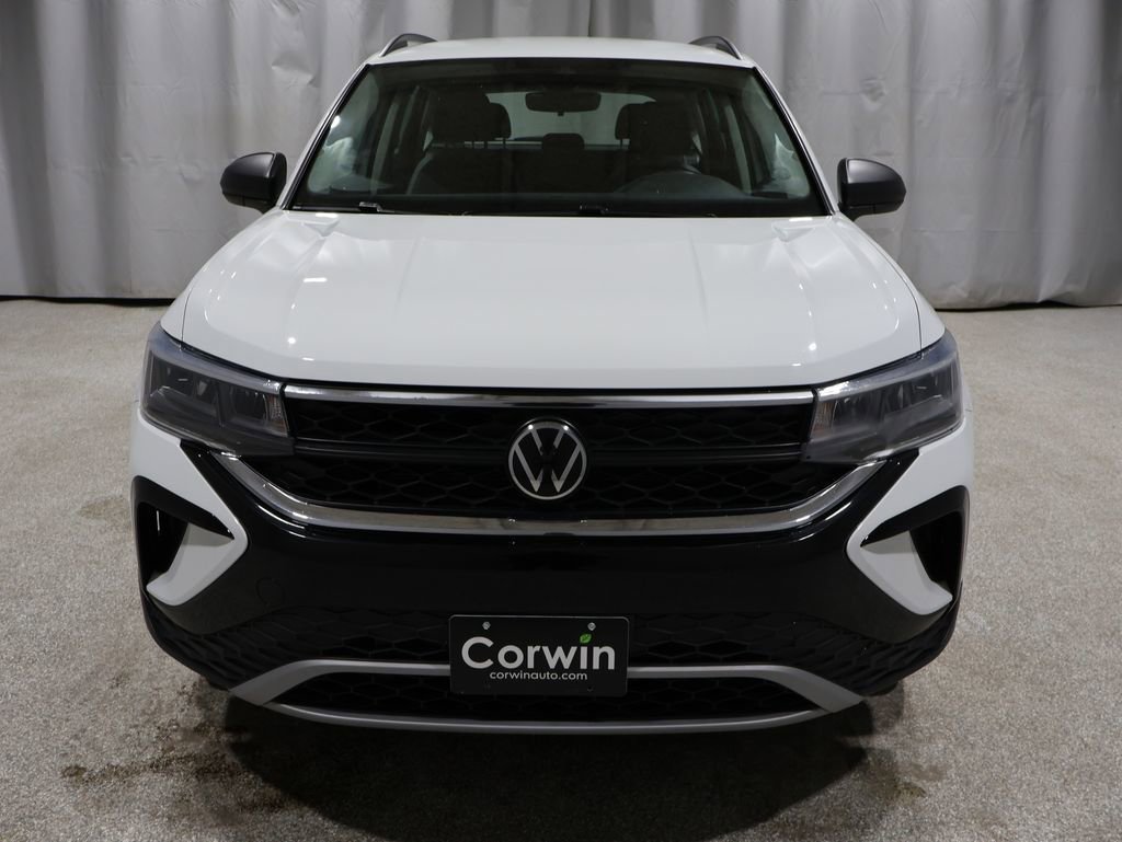 Used 2024 Volkswagen Taos S image 7