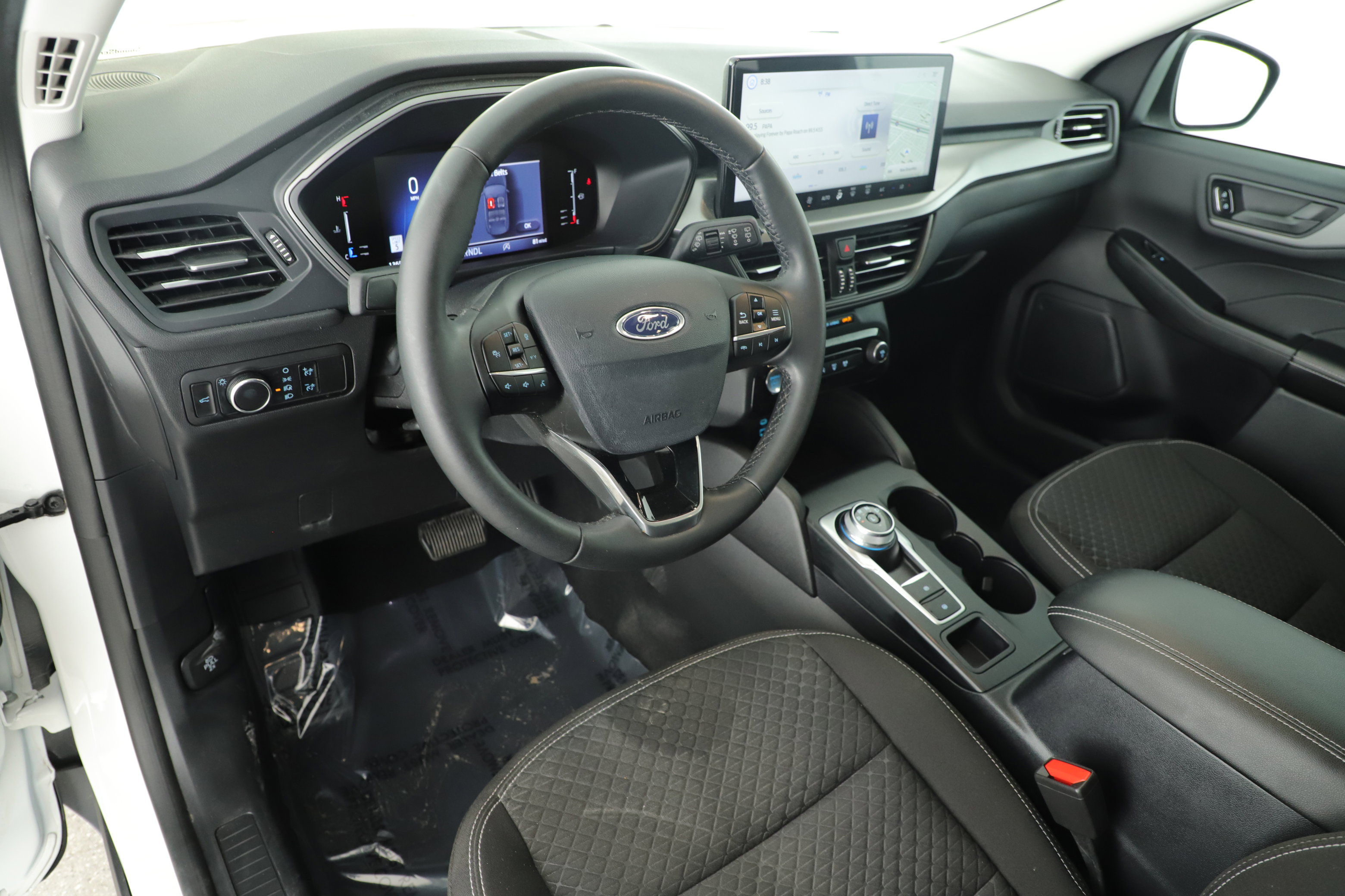 Used 2023 Ford Escape Active w/ Tech Pack #1 FWD image 10
