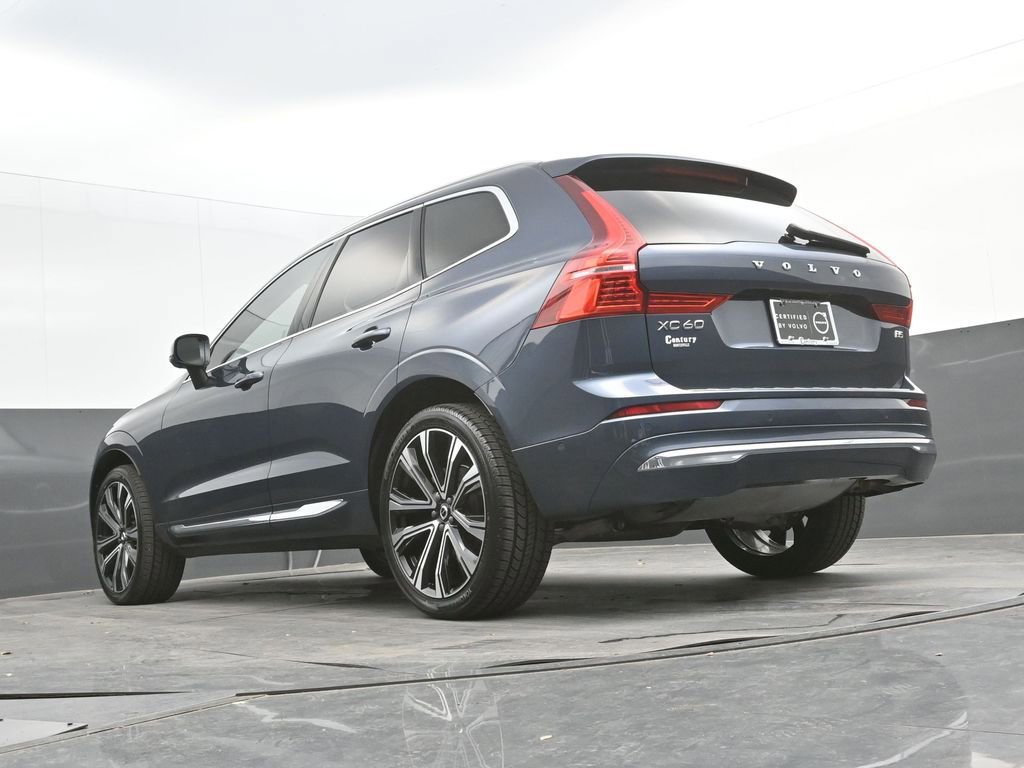 Certified 2023 Volvo XC60 B5 Ultimate w/ Protection Package Premier image 33
