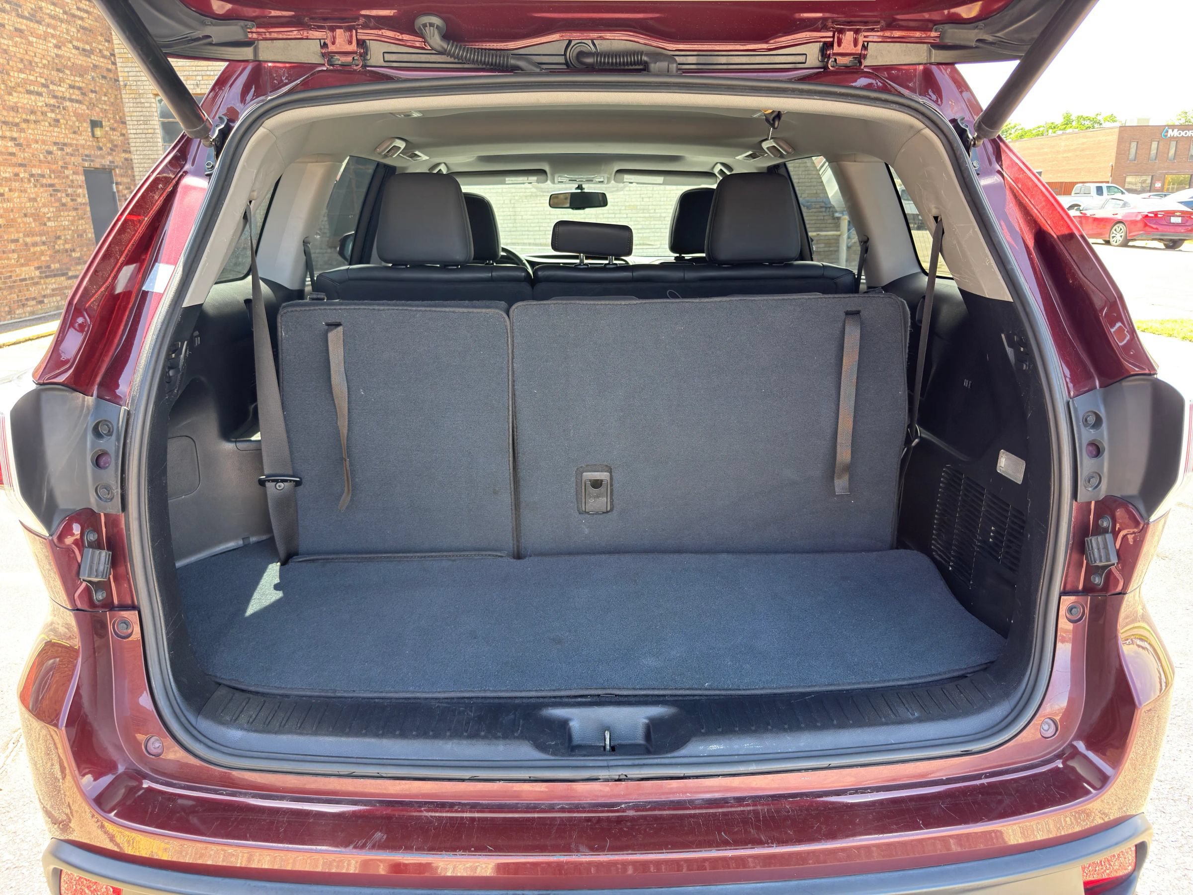 Used 2015 Toyota Highlander XLE FWD image 7