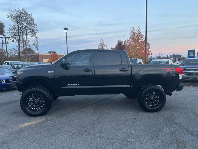 Used 2012 Toyota Tundra 4x4 CrewMax w/ Tow Pkg image 8