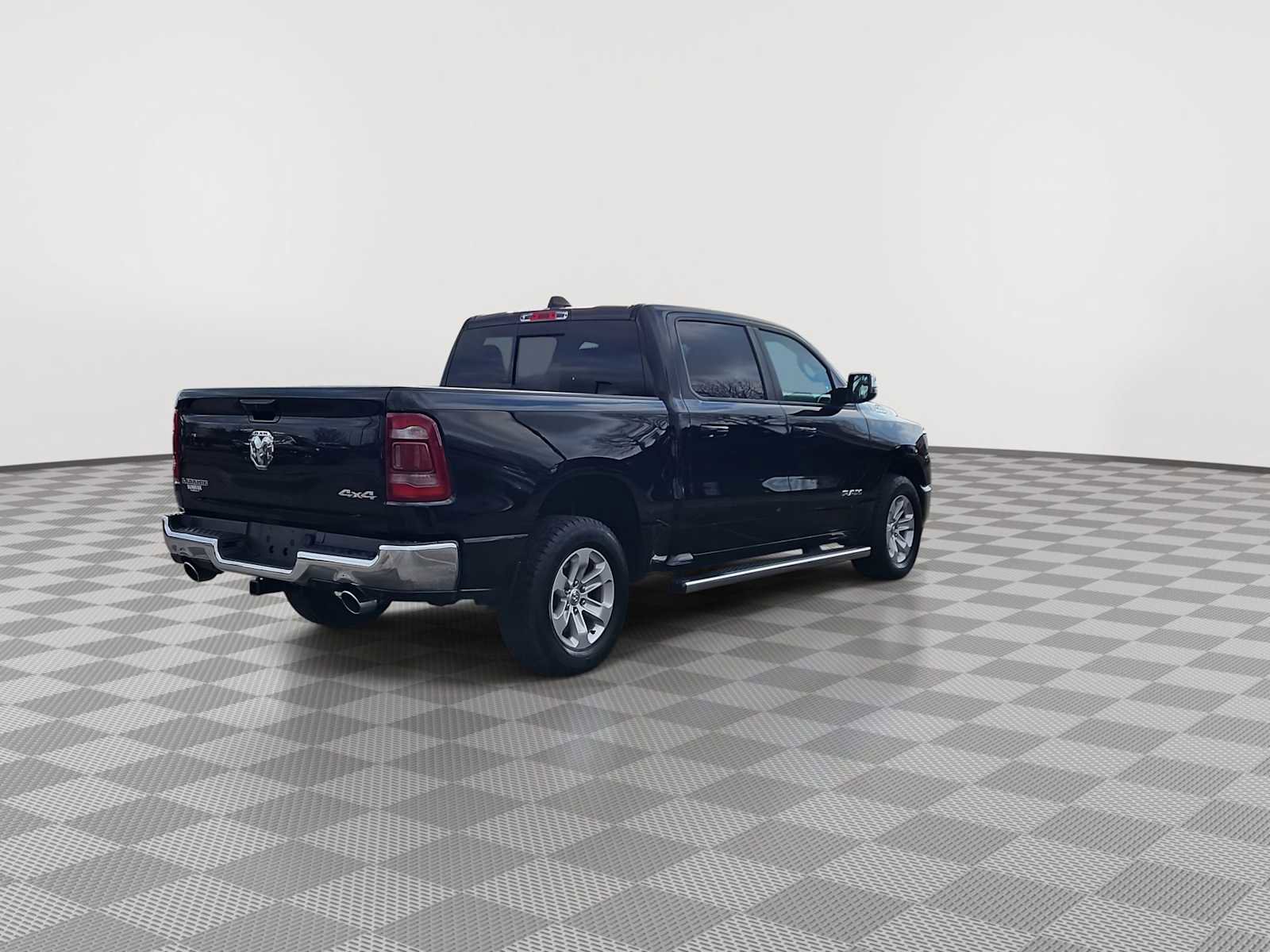 Used 2023 RAM 1500 Laramie image 8