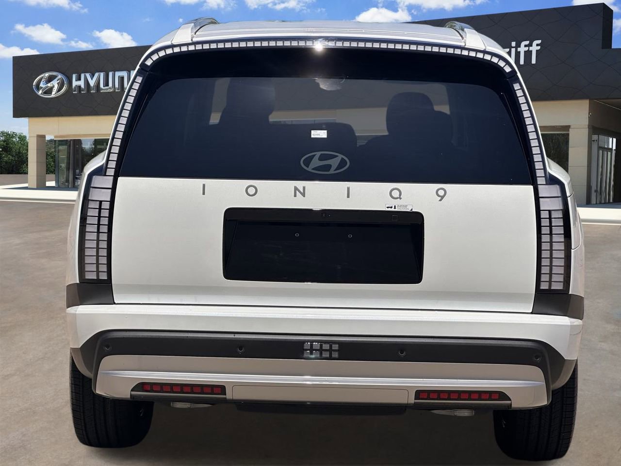 New 2026 Hyundai Ioniq 9 S image 9