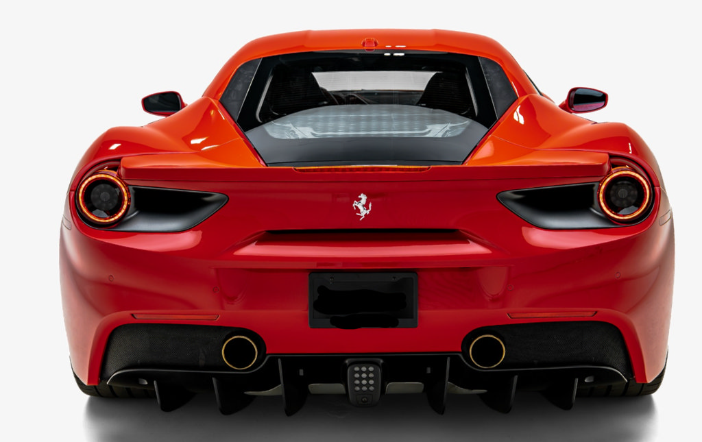 Used 2018 Ferrari 488 GTB RWD image 12