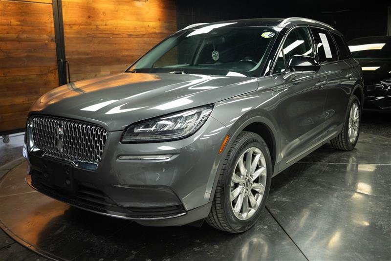 Used 2022 Lincoln Corsair FWD w/ Premium Package image 2