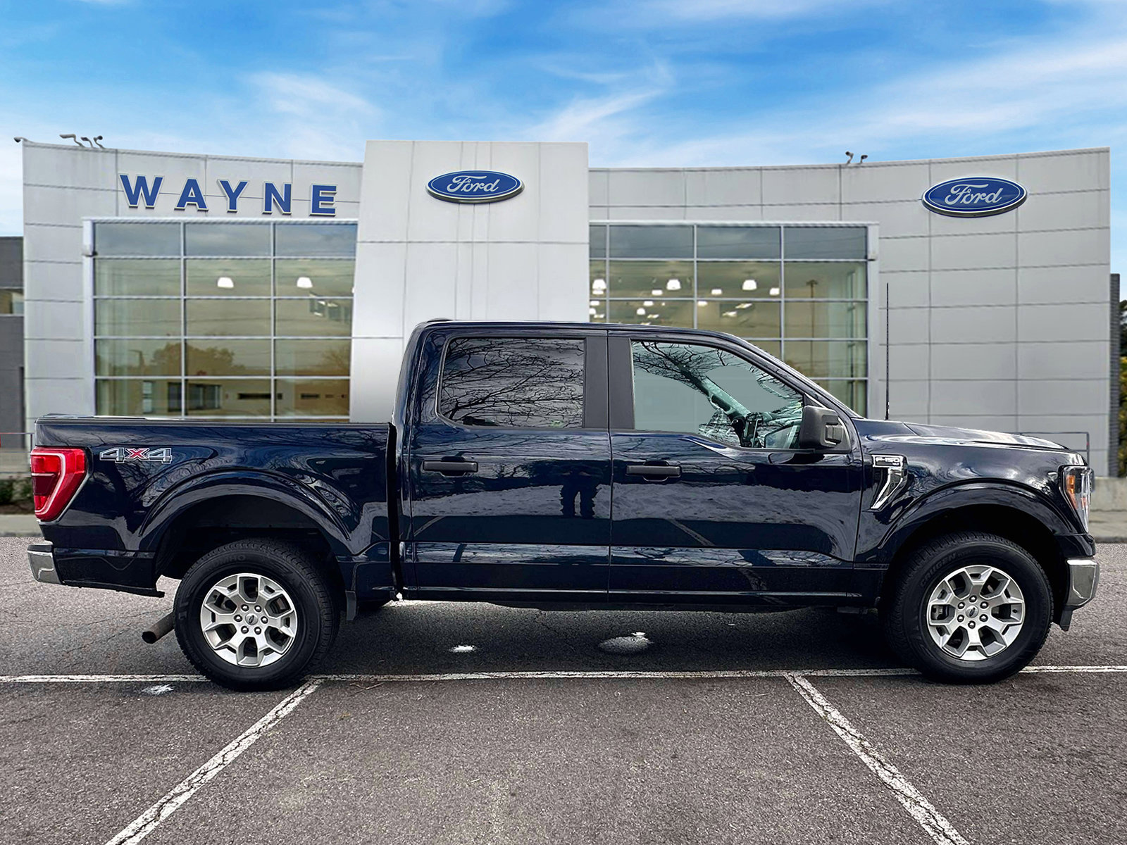 Used 2023 Ford F150 XLT image 7