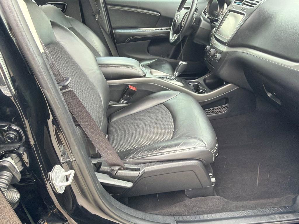 Used 2014 Dodge Journey Crossroad w/ Flexible Seating Group AWD/4WD image 9