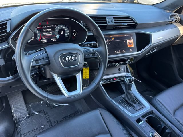 Used 2025 Audi Q3 2.0T Premium AWD/4WD image 11