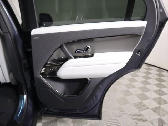 New 2026 Land Rover Range Rover Sport SE image 28