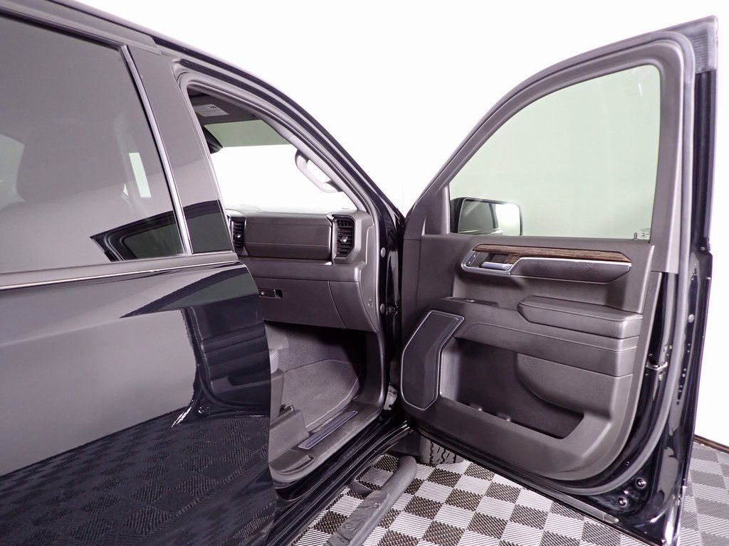 Used 2022 GMC Sierra 1500 Elevation image 31