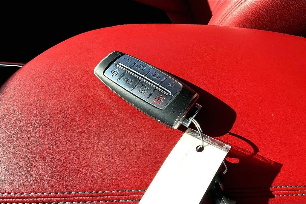 Used 2023 Genesis GV70 2.5T Sport Prestige w/ Sport Prestige Package image 10