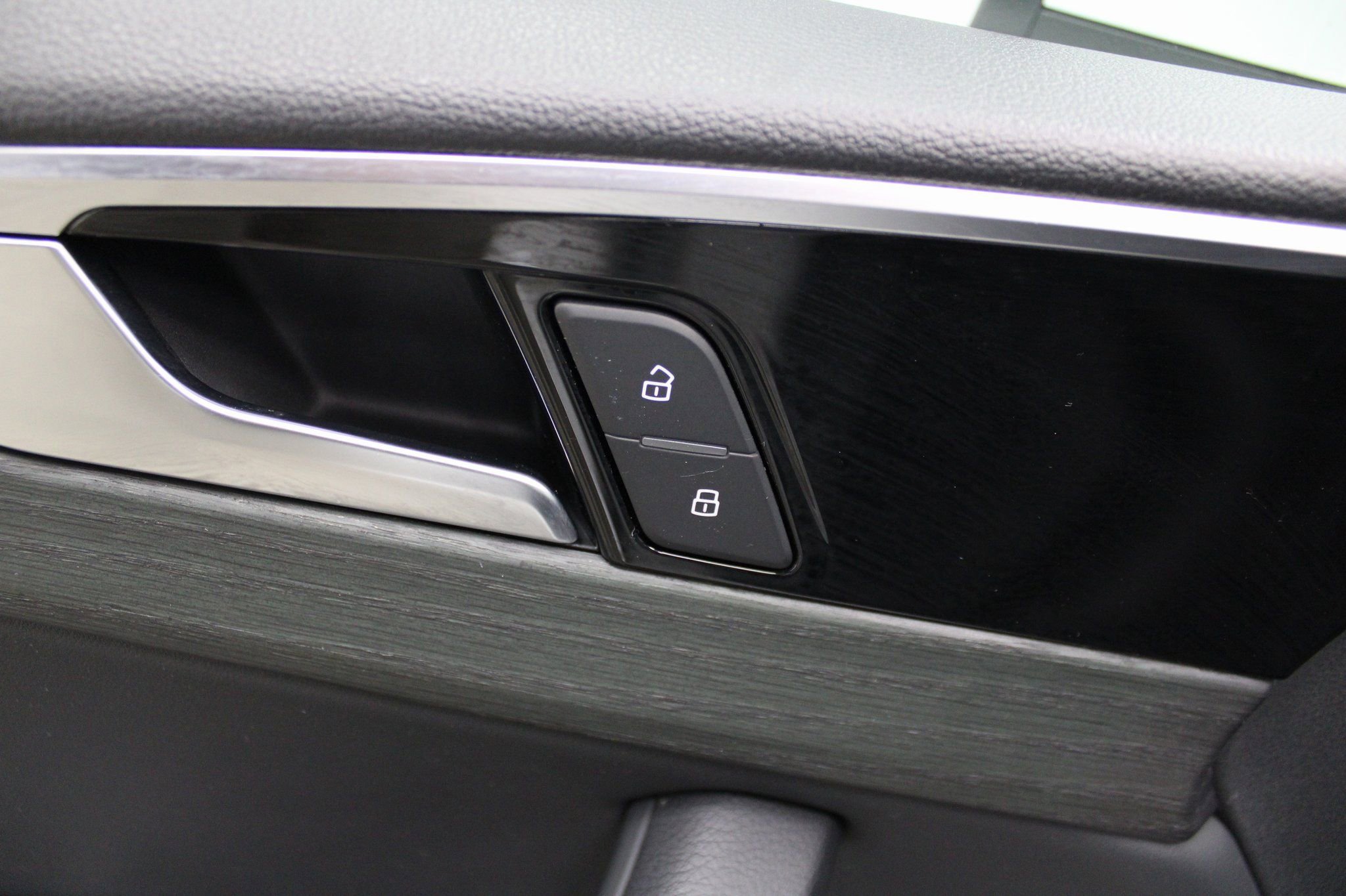 Used 2022 Audi A5 2.0T Premium image 14