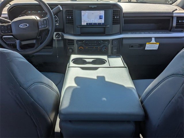 New 2026 Ford F350 4x4 Crew Cab DRW Super Duty image 18