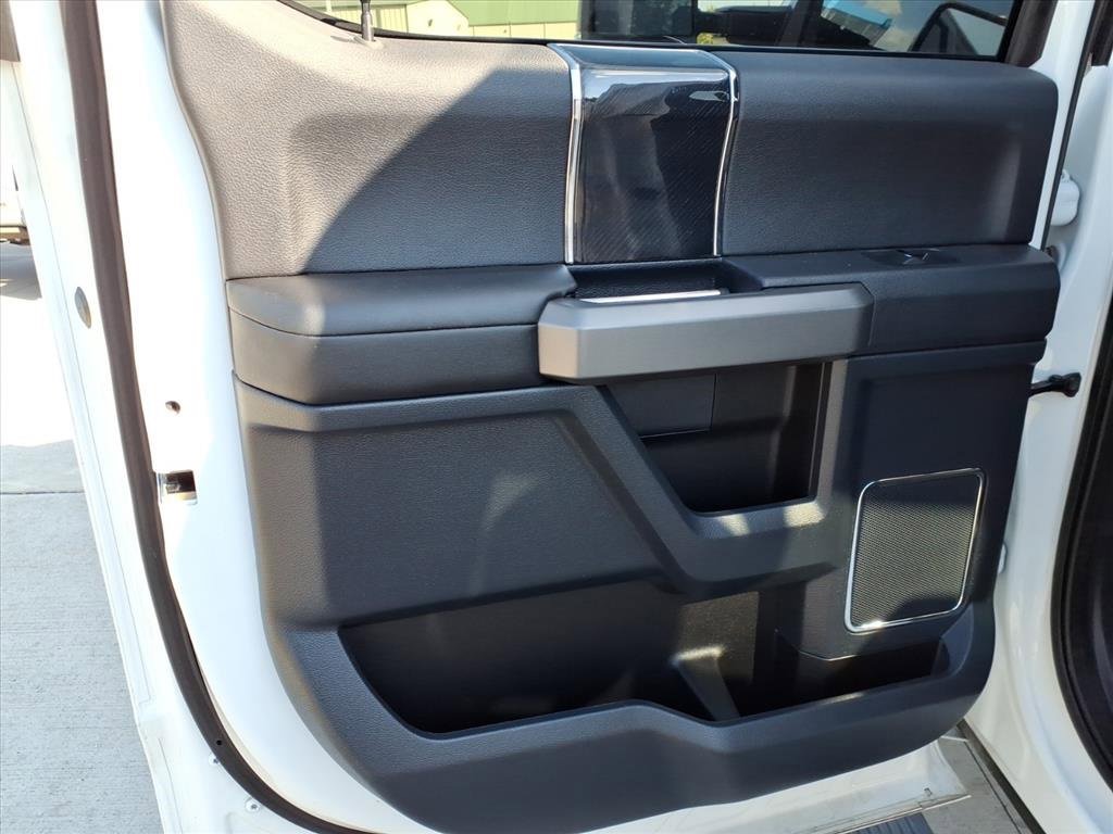 Used 2022 Ford F350 Platinum w/ FX4 Off-Road Package image 14