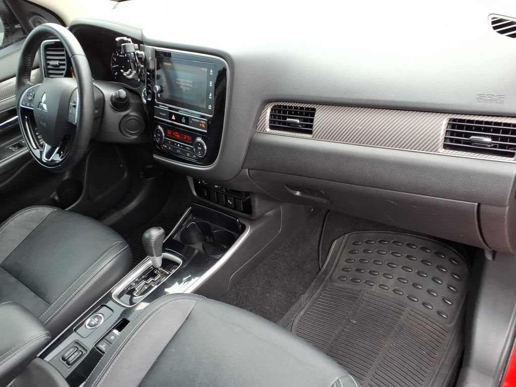 Used 2019 Mitsubishi Outlander SEL AWD/4WD image 11