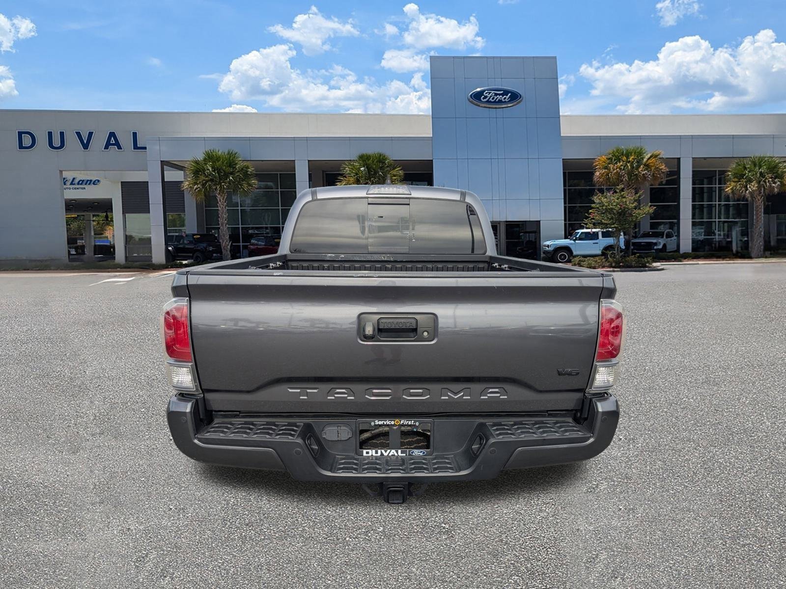 Used 2020 Toyota Tacoma TRD Off-Road image 5