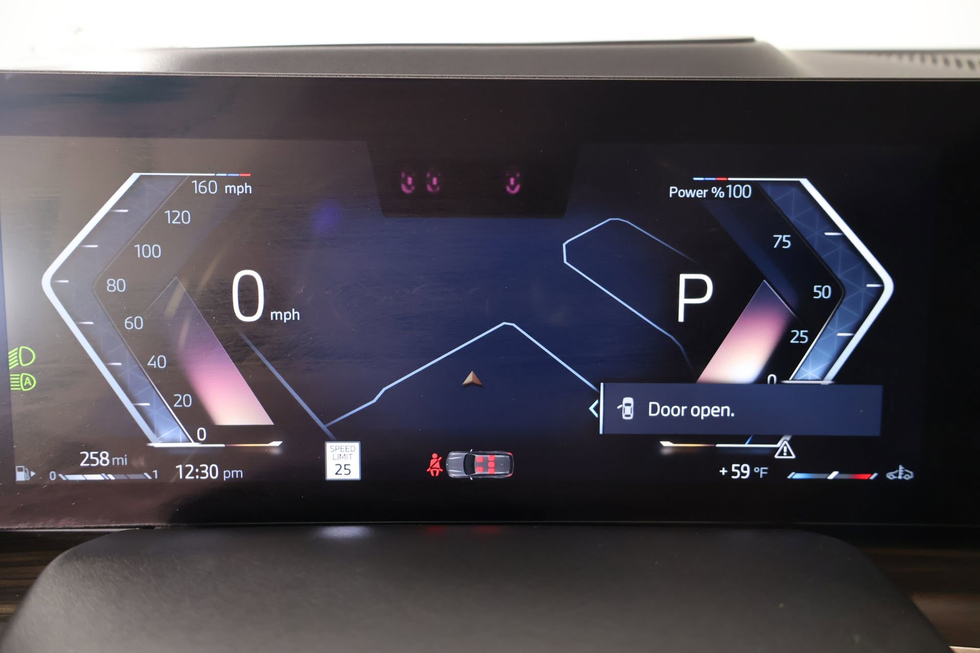 Used 2024 BMW X7 xDrive40i w/ Executive Package AWD/4WD image 4