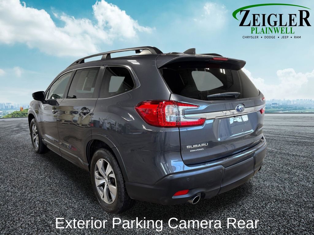 Used 2024 Subaru Ascent Premium w/ Convenience Package image 6