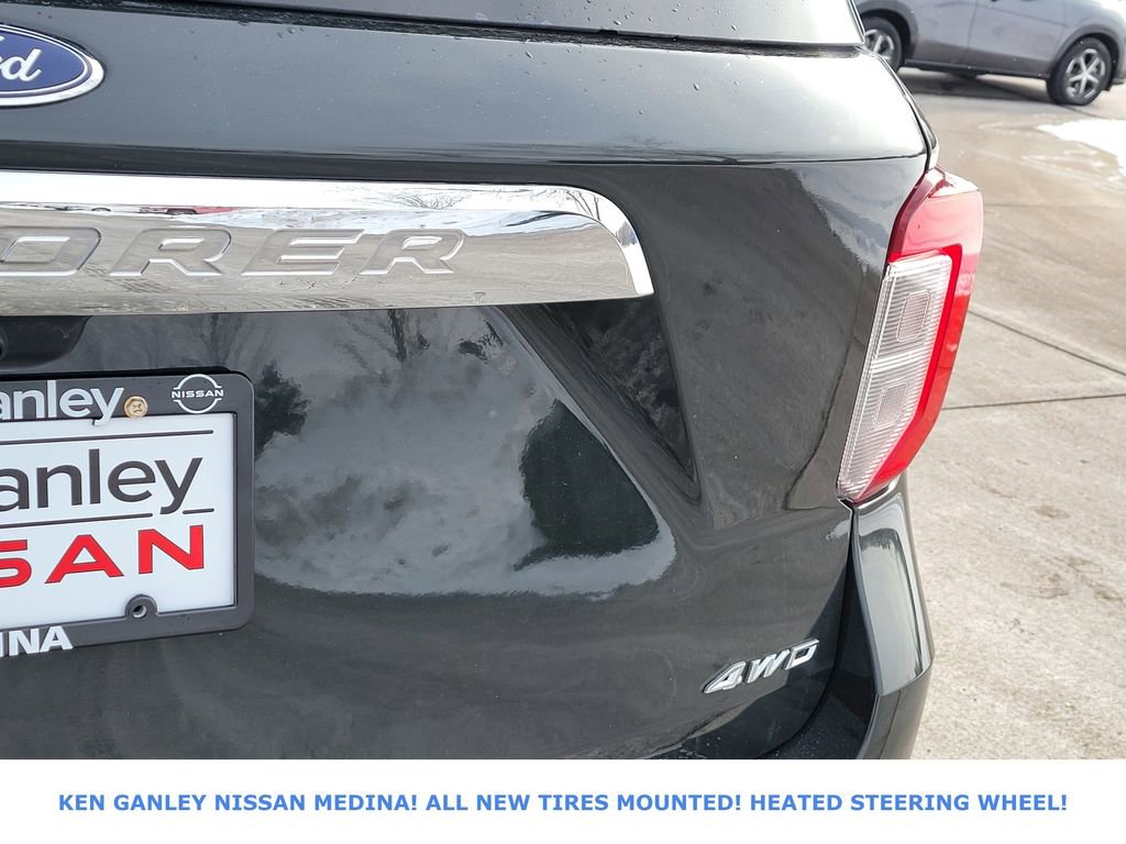 Used 2022 Ford Explorer Limited w/ Equipment Group 301A image 15