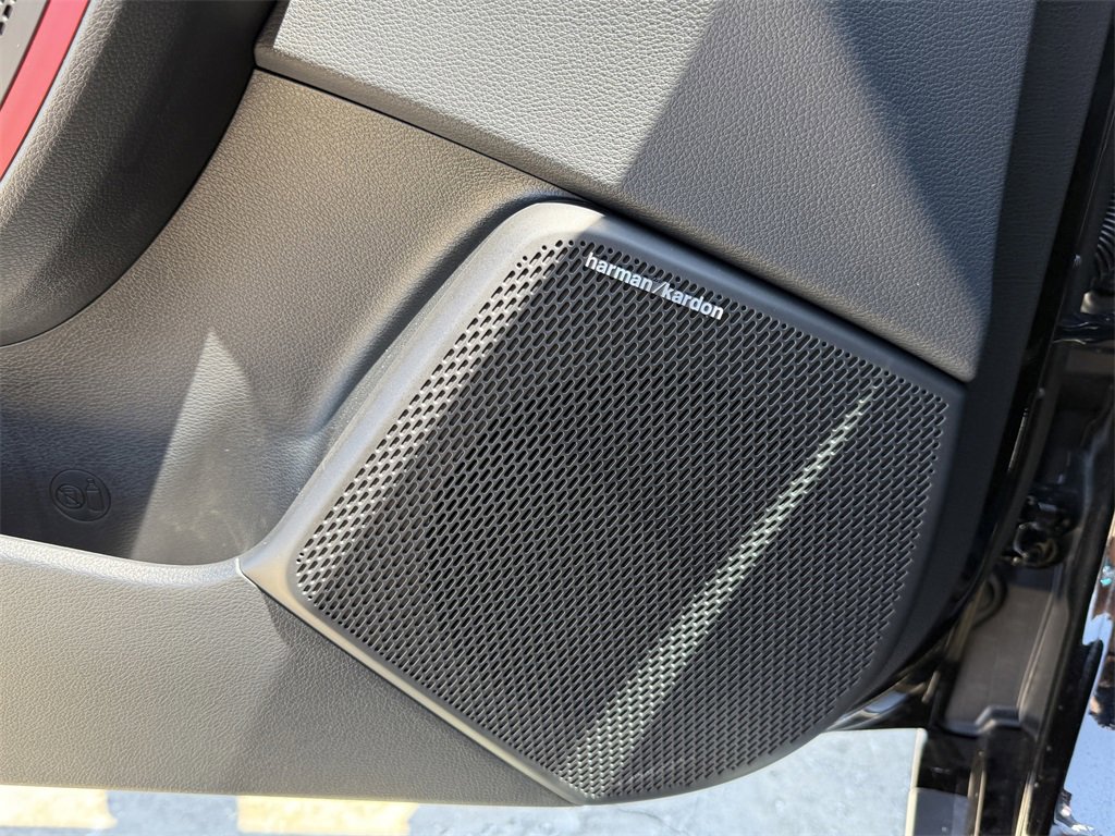 New 2025 Kia Soul GT-Line w/ GT-Line Technology Package image 19