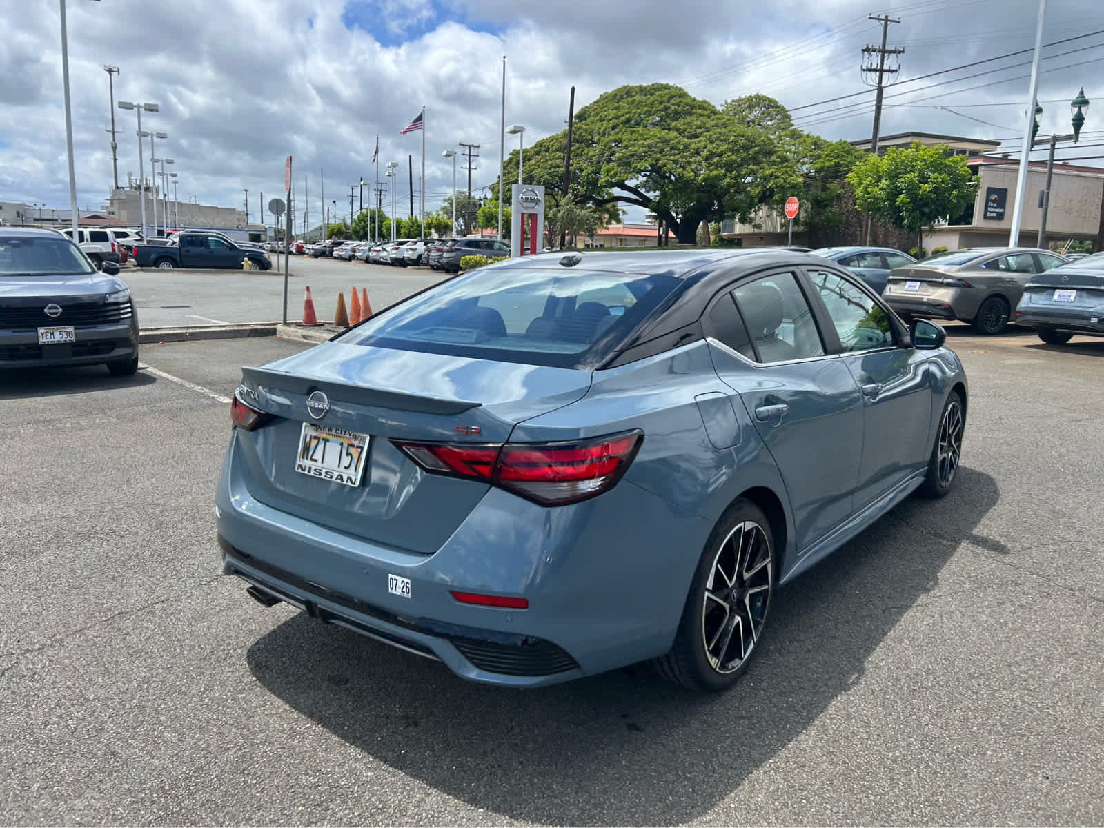 Used 2024 Nissan Sentra SR FWD image 3