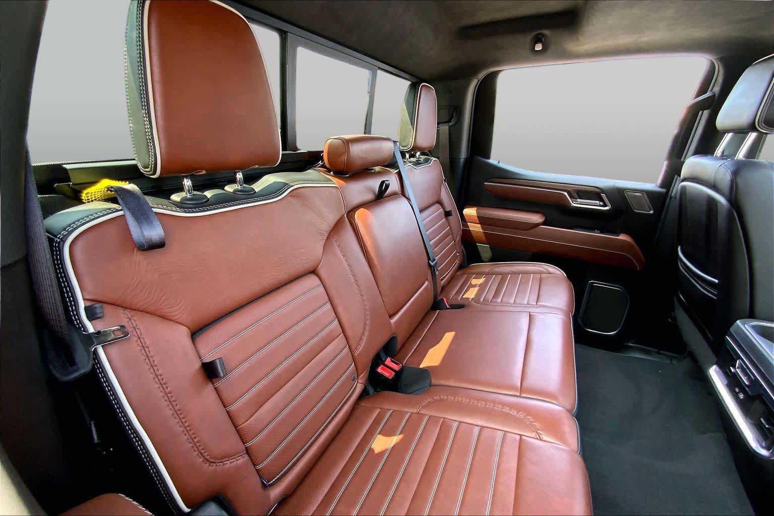 Used 2025 GMC Sierra 1500 Denali Ultimate AWD/4WD image 19