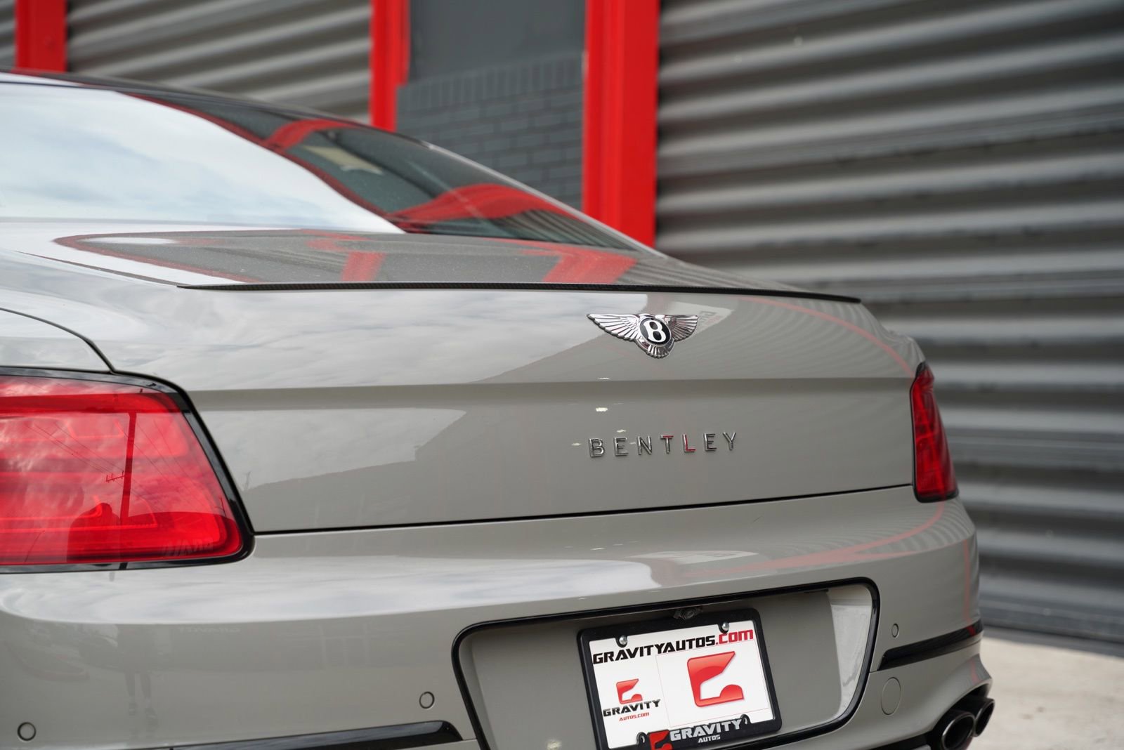 Used 2023 Bentley Flying Spur Azure AWD/4WD image 6