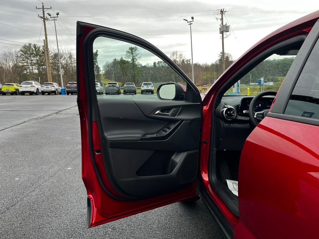 New 2026 Chevrolet Equinox LT image 10
