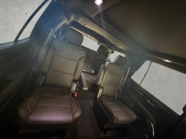 Used 2024 GMC Yukon Denali RWD image 22