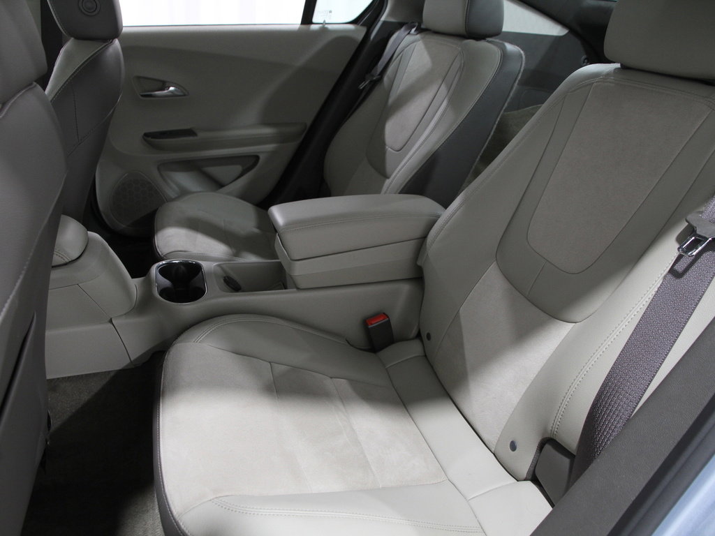 Used 2015 Chevrolet Volt Premium w/ Premium Trim Package image 20