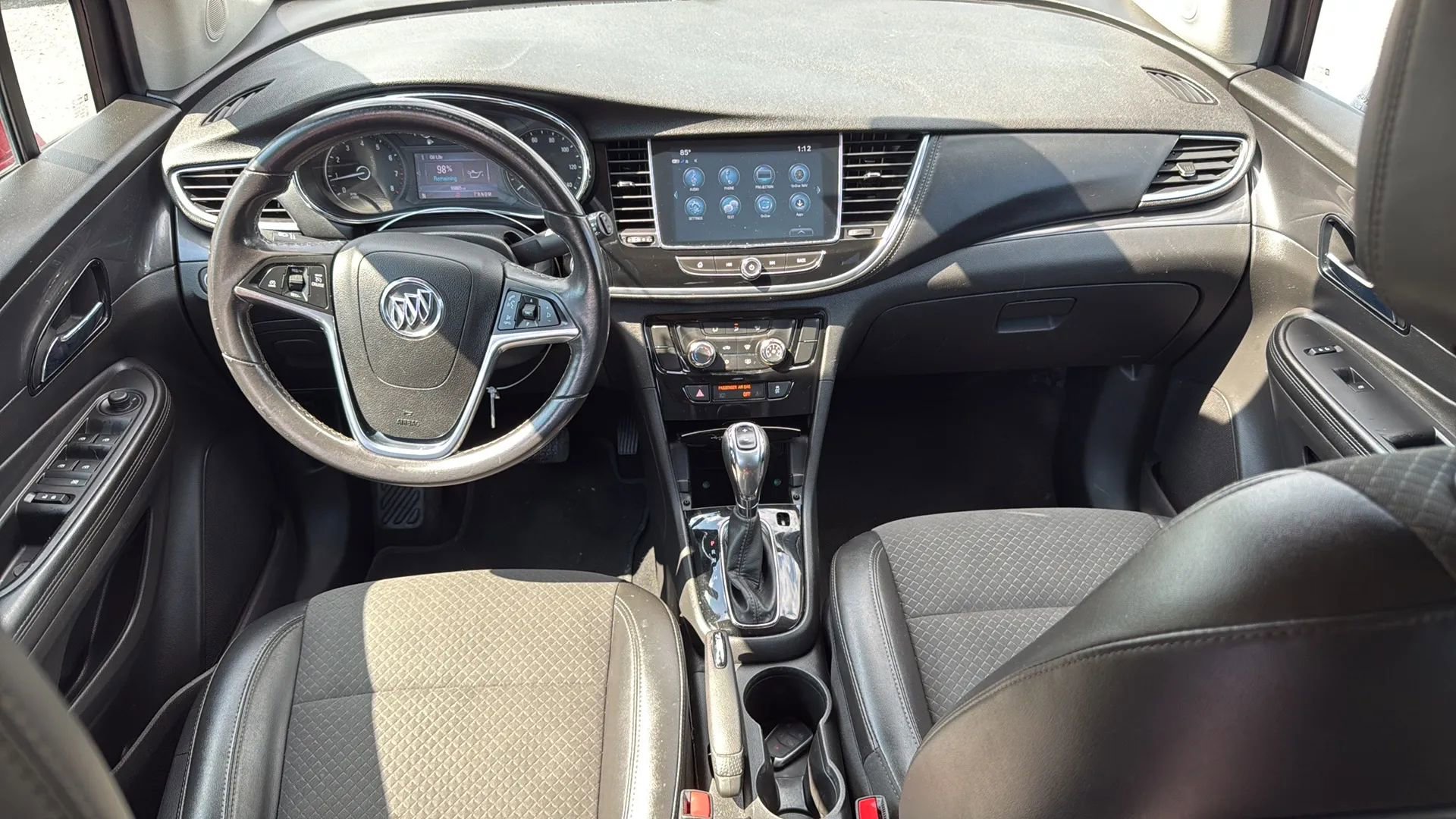 Used 2020 Buick Encore Preferred image 29