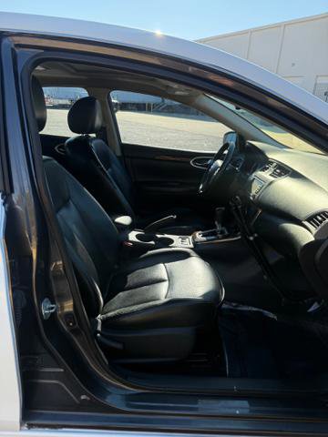 Used 2014 Nissan Sentra SL w/ Premium Package image 11