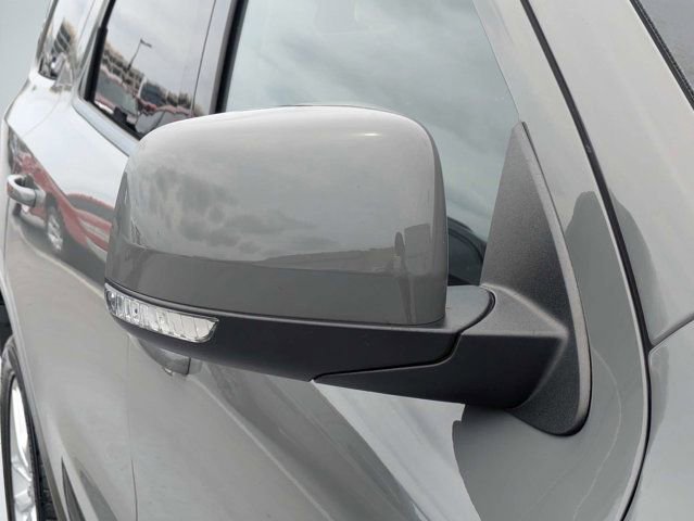 Used 2022 Dodge Durango GT RWD image 11