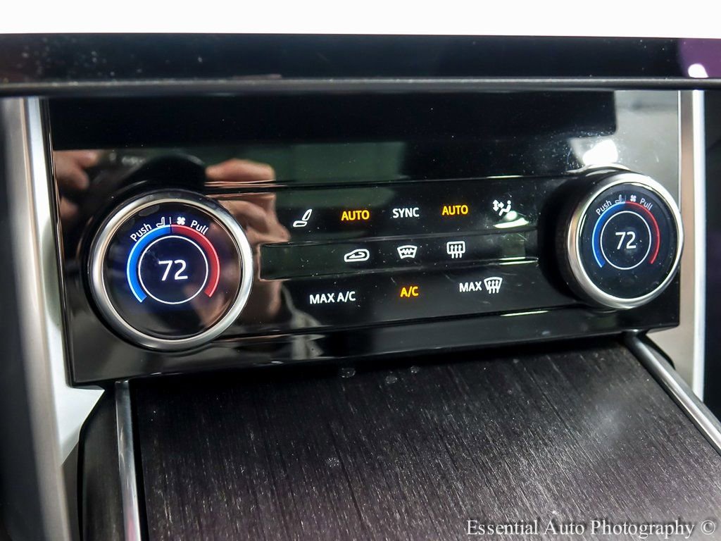 Used 2023 Land Rover Range Rover SE image 27