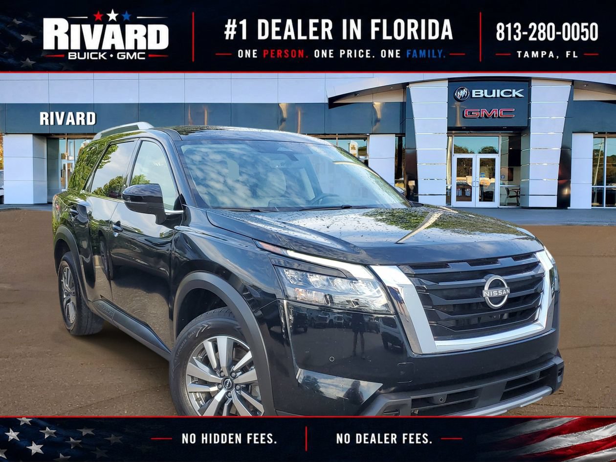 Used 2025 Nissan Pathfinder SL