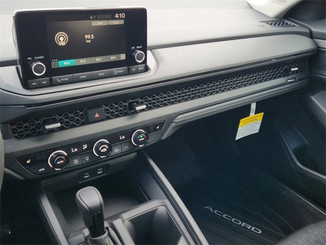 New 2025 Honda Accord SE image 19