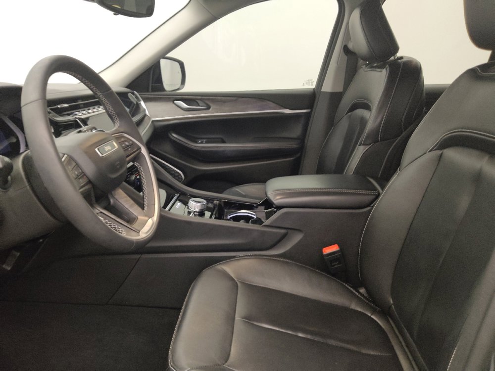 Used 2022 Jeep Grand Cherokee Limited 4xe image 17