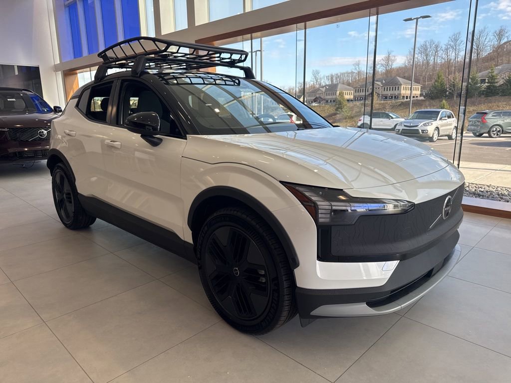 New 2026 Volvo EX30 Cross Country Ultra w/ Protection Package AWD/4WD image 7