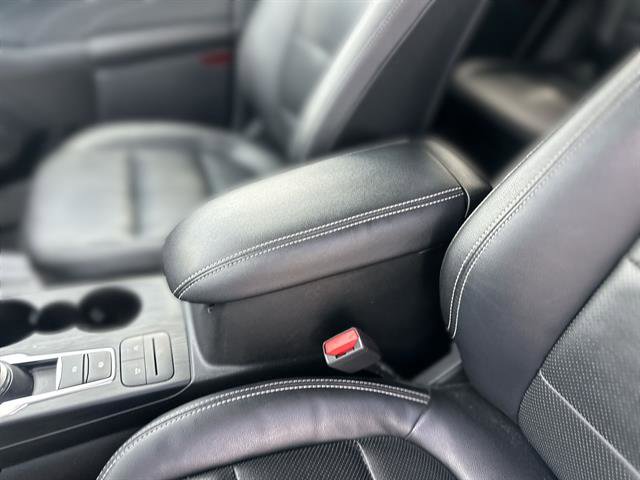 Used 2022 Ford Escape SEL image 21