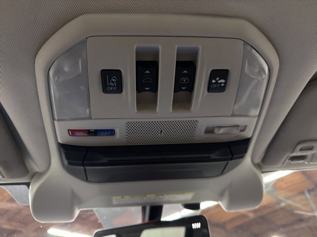 Used 2019 Subaru Ascent Touring image 17