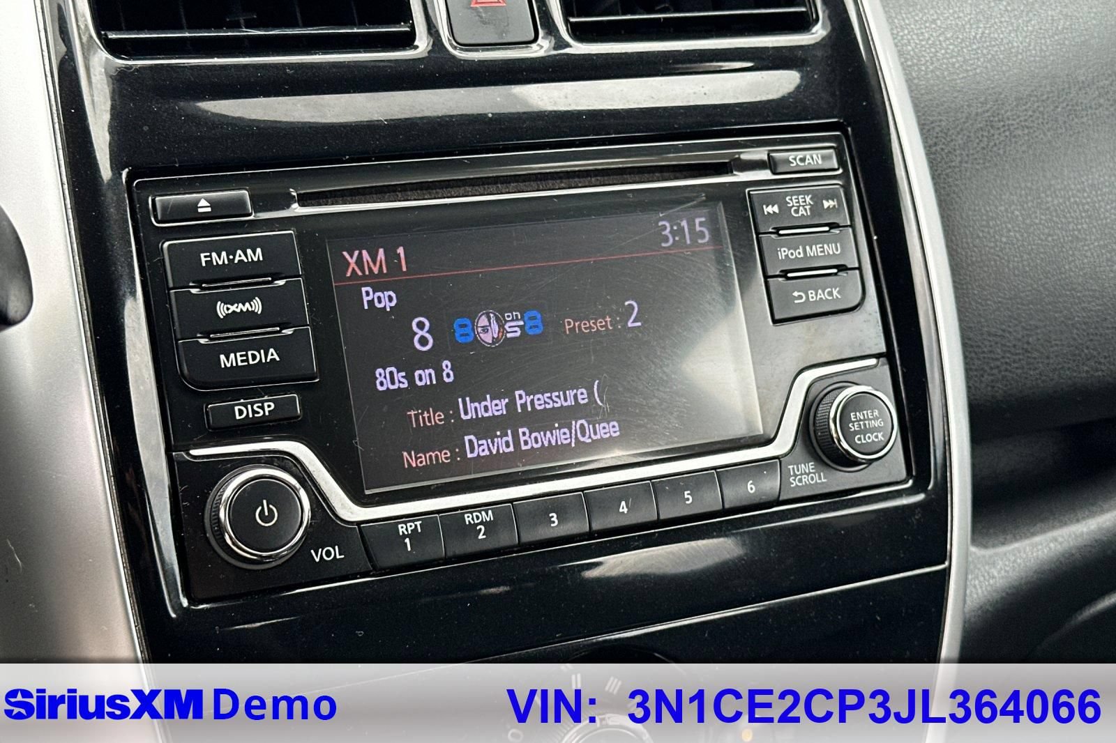 Used 2018 Nissan Versa Note SV FWD image 36