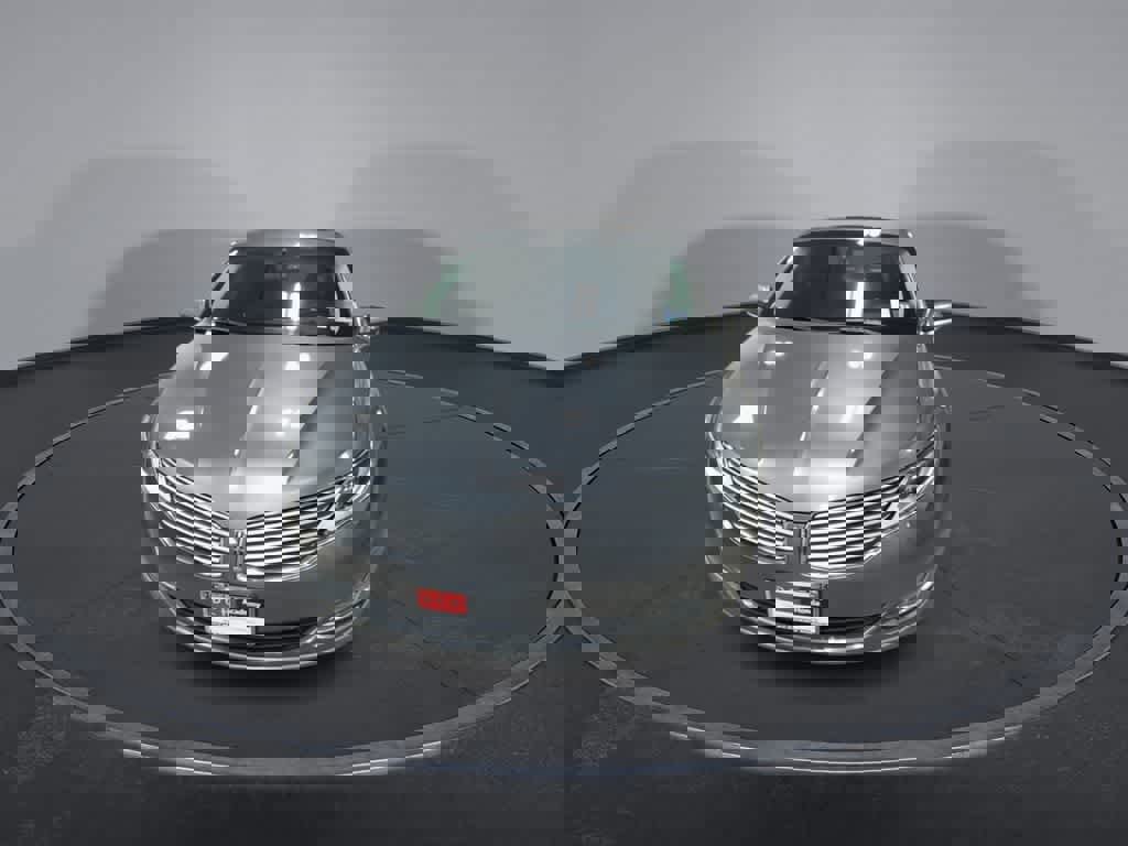 Used 2014 Lincoln MKZ AWD w/ Equipment Group 102A Reserve image 3