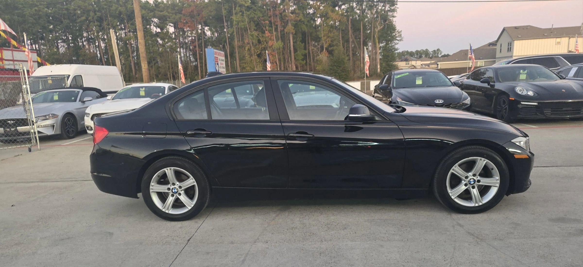 Used 2013 BMW 320i Sedan image 9