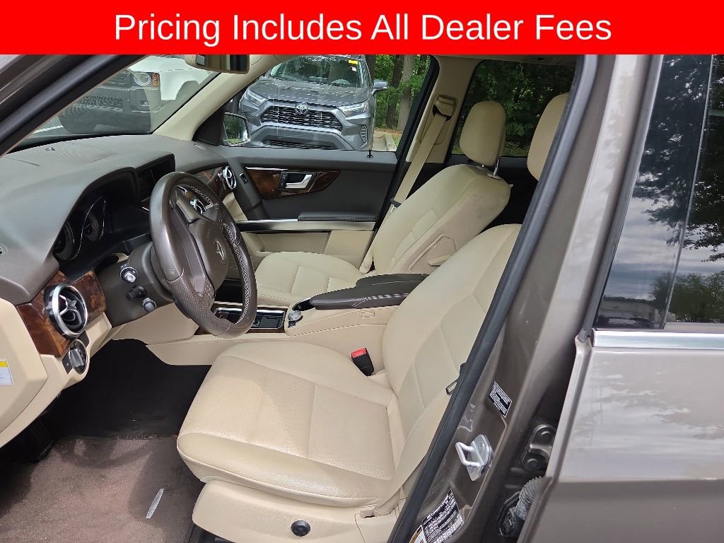 Used 2014 Mercedes-Benz GLK 250 BlueTEC 4MATIC image 3